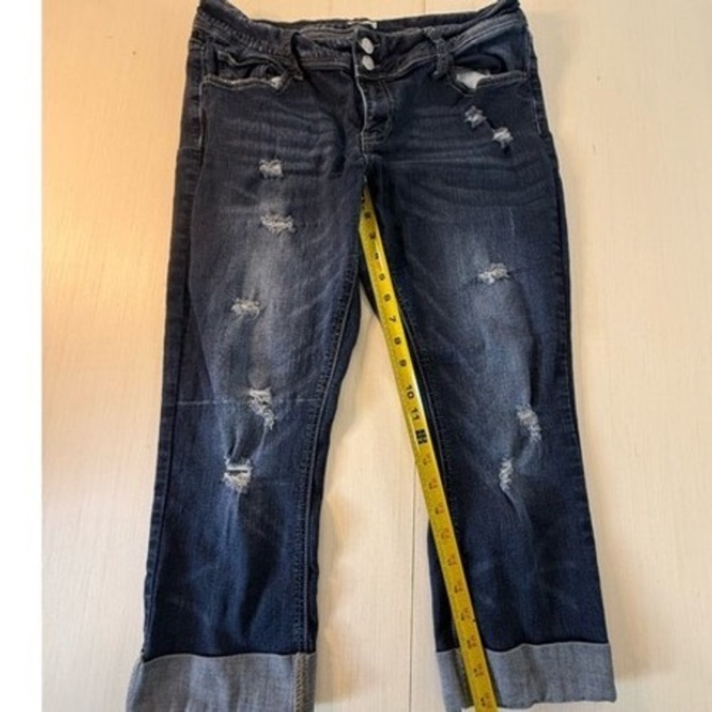 SO Heritage Distressed Dark Wash Denim Capris Cropped Jeans Size 15 - Picture 2 of 10